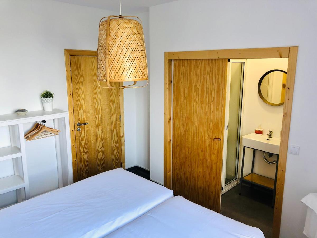 Madeira Surf Camp Hostel Porto Da Cruz Exterior photo
